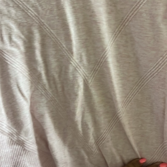 Tommy Hilfiger women’s size small baby pink long sleeve sweater v-neck - Picture 4 of 6